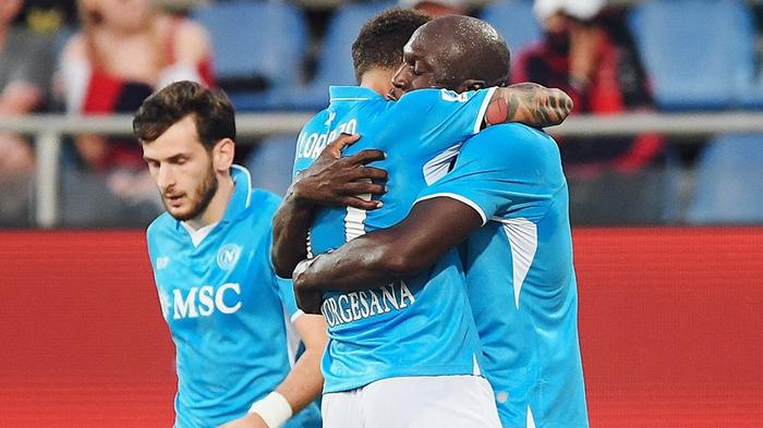 Romelu-Lukaku-Napoli-Serie-A-150924.jpg