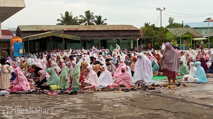 Salat-Idul-Fitri-210423-di-Tanjung-Selor.jpg