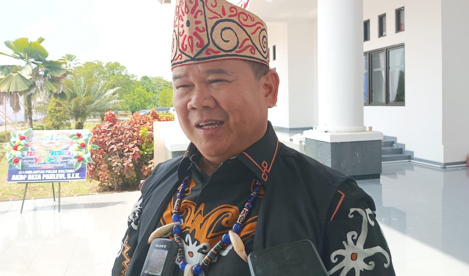 Sekretaris-Daerah-Kabupaten-Malinau-Ernes-Silvanus-saat-ditemui-di-Malinau-rfhb.jpg