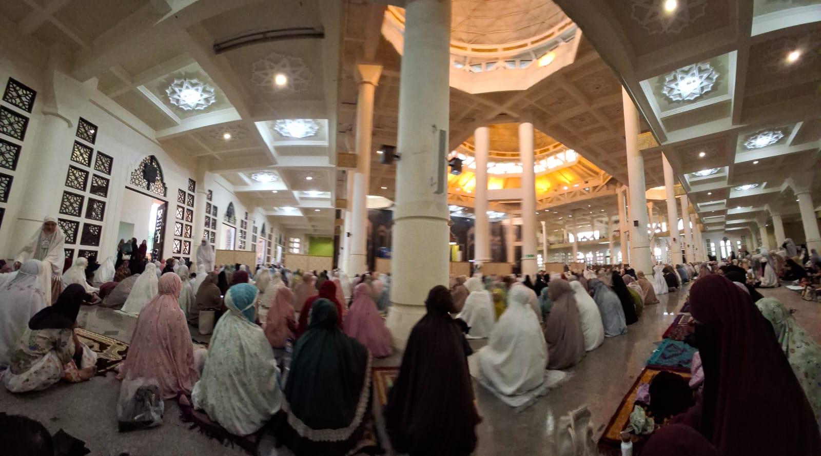 Shalat-Idul-Adha-di-Baitul-izzah-06062025jpg.jpg