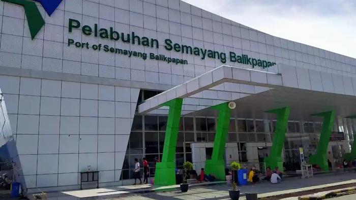 Suasana-di-Pelabuhan-Semayang-Balikpapan.jpg