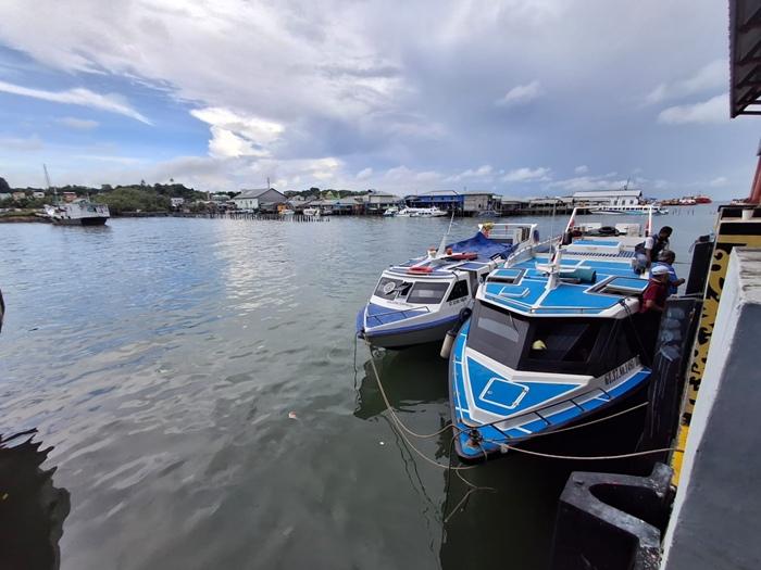 Tampak-aktivitas-speedboat-yang-siap-menuju-rute-tujuan-di-Pelabuhan-Tengkayu-I.jpg