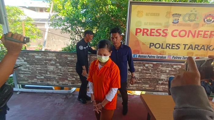 Baru Kerja 6 Bulan jadi Baby Sitter, Perempuan ini Curi Emas Majikan lalu Hendak Kabur ke Sulawesi