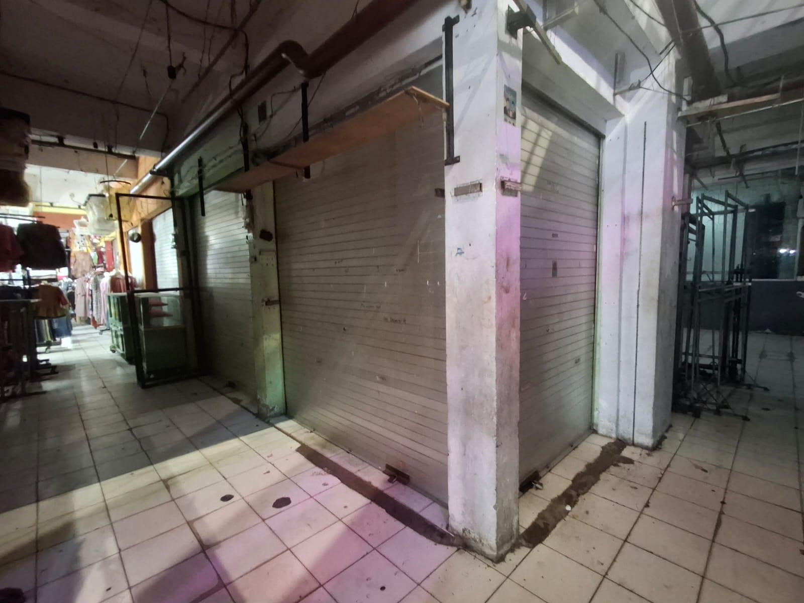 Tampak-beberapa-lorong-di-sejumlah-kios-Pasar-Gusher-Tarakan-wrg.jpg