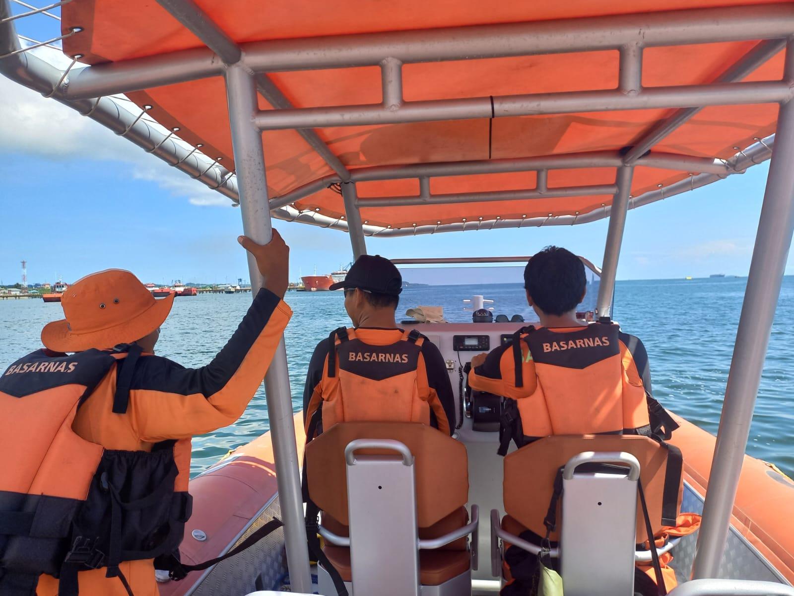 BREAKING NEWS Seorang WNA Filipina Dilaporkan Hilang di Perairan Pulau Tias, Tim SAR ke Lokasi TKP