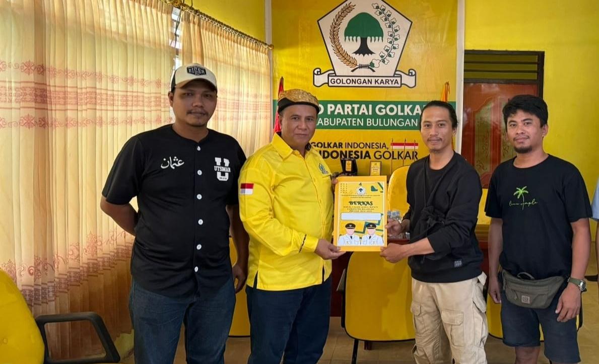 Tim-relawan-Bersama-Surya-Untuk-Rakyat-daftar-ke-DPD-Golkar-Bulungan.jpg
