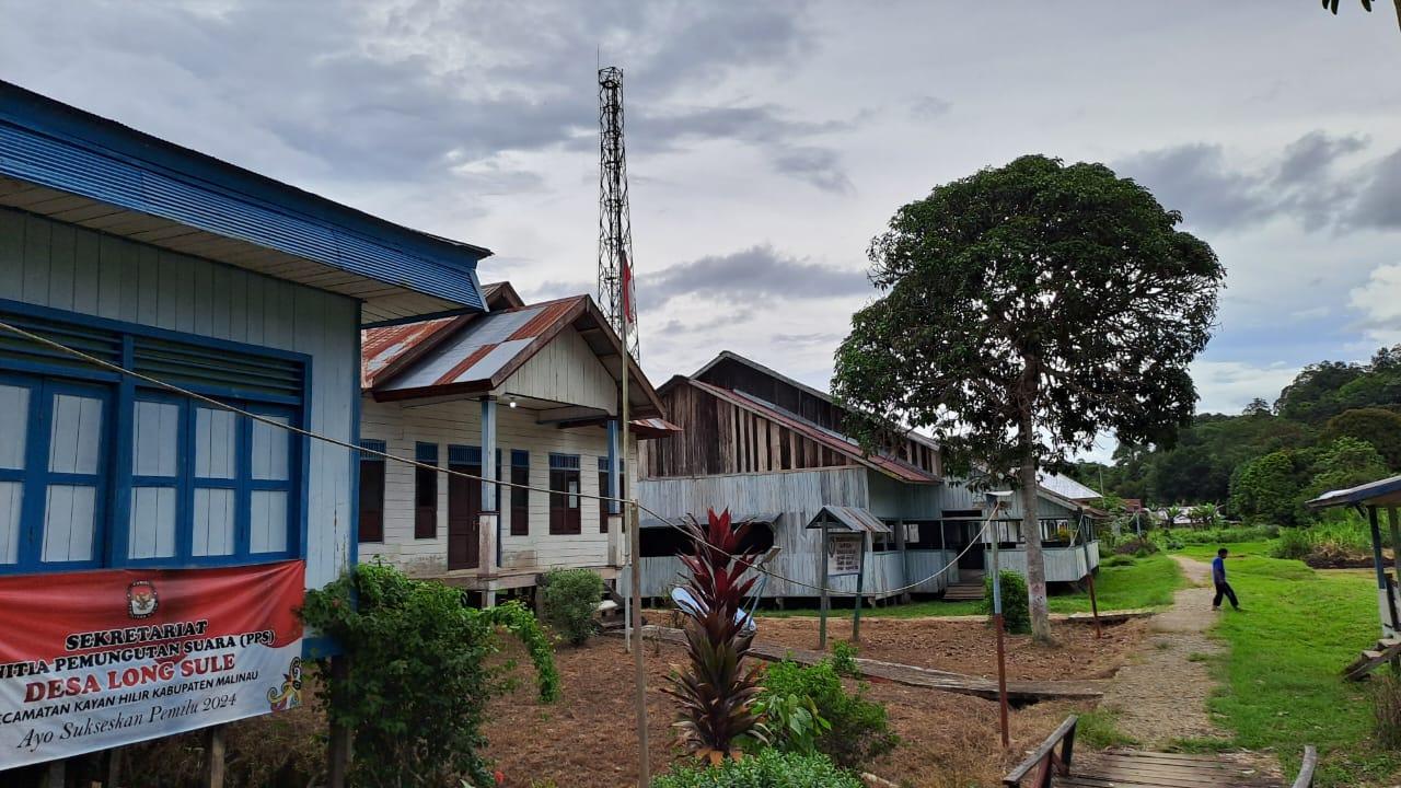 Tower-BTS-di-Desa-Long-Sule-Krayan-Hilir-Malinau-yang-sudah-tidak-aktif-lagi-dhdg.jpg