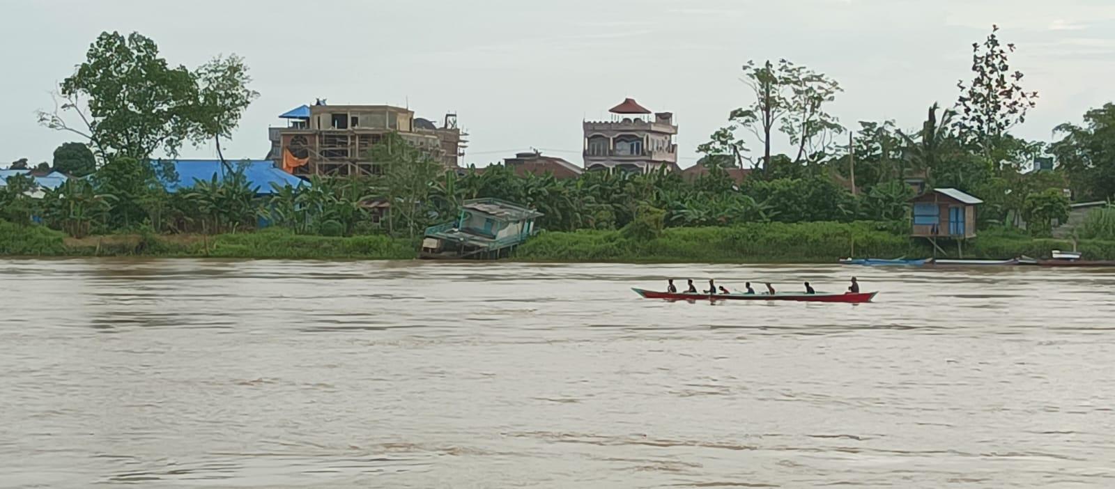 Transportasi-sungai-04012024.jpg