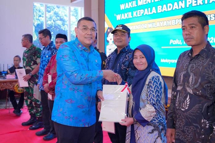50 Persen Bidang Tanah Sudah Bersertipikat, Wamen Ossy: Ini Menunjukkan Sulteng Terus Bertumbuh