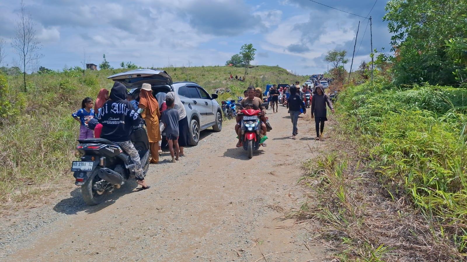 Warga-Pantai-Amal-Tarakan-berlarian-ada-tsunami-08062026.jpg