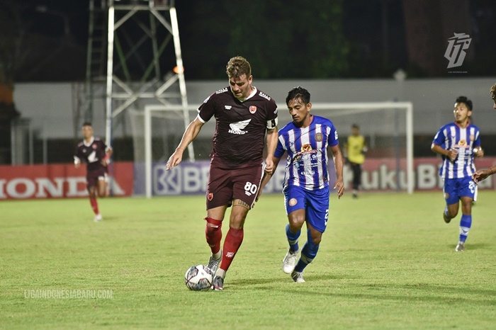 Bagaimana Masa Depan Wiljan Pluim di PSM Makassar? Suporter Kritik Performa 3 Pemain Asing Juku Eja