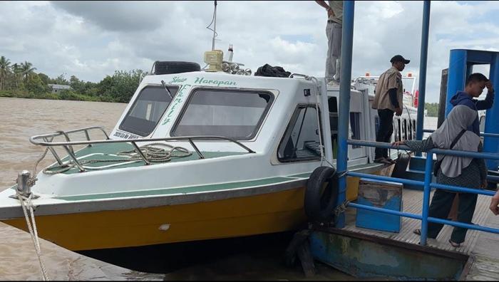 aktivitas-penumpang-di-Pelabuhan-Kayan-II-Tanjung-Selor-pada-Sabtu-3052026.jpg