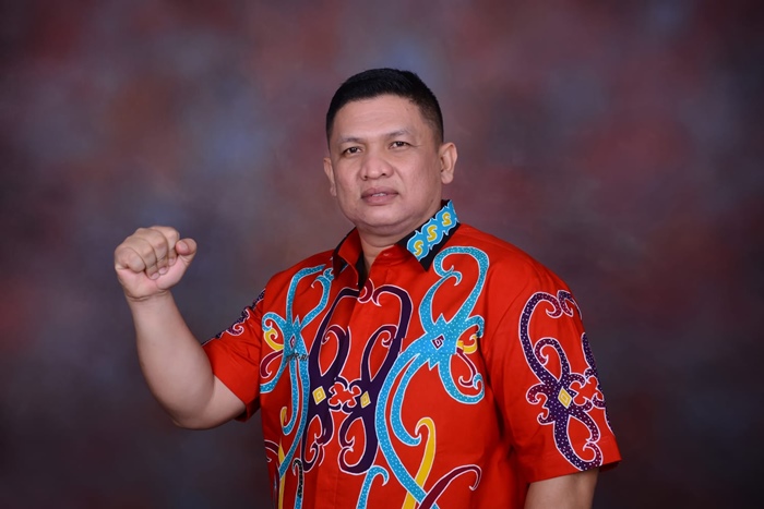 anggota-dpd-ri-fernando-sinaga-26112022.jpg