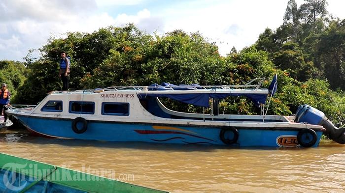 evakuasi-speedboat-terbalik-di-Bulungan-100225_7.jpg
