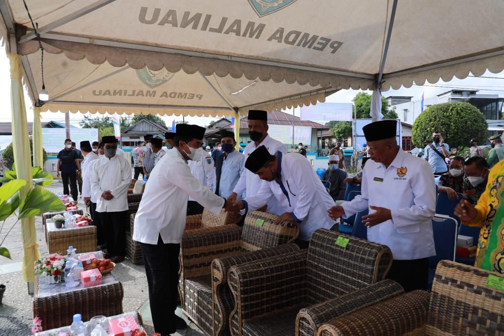 gubernur-kaltara-h-zainal-a-paliwang-16042022.jpg