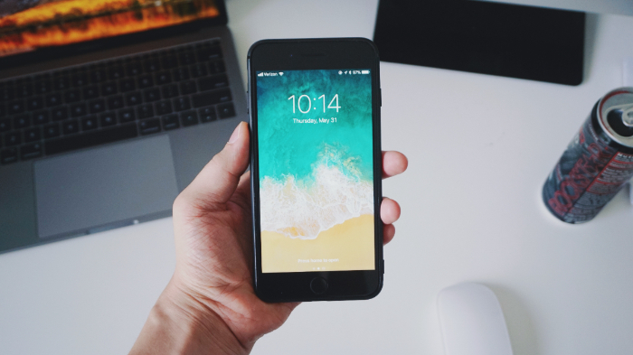 ilustrasi-handphone.jpg