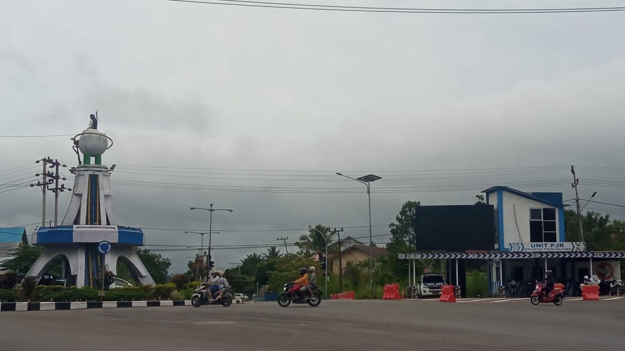 ilustrasi-pos-pjr-ditlantas-polda-kaltara-di-bundaran-tugu-telur-pecah-sht.jpg