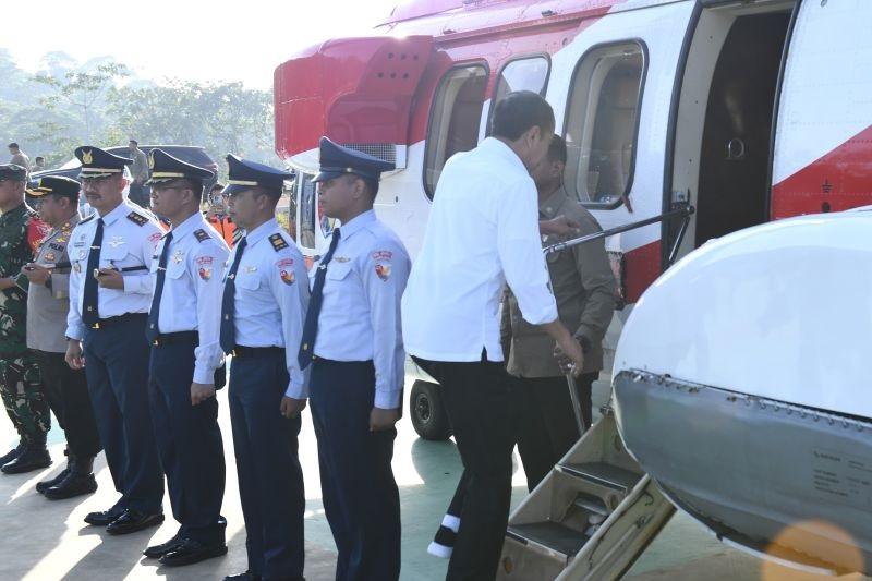 jokowi-naik-heli.jpg