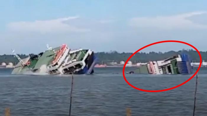 kapal-feri-tenggelam-di-Penajam-Kaltim-050525.jpg