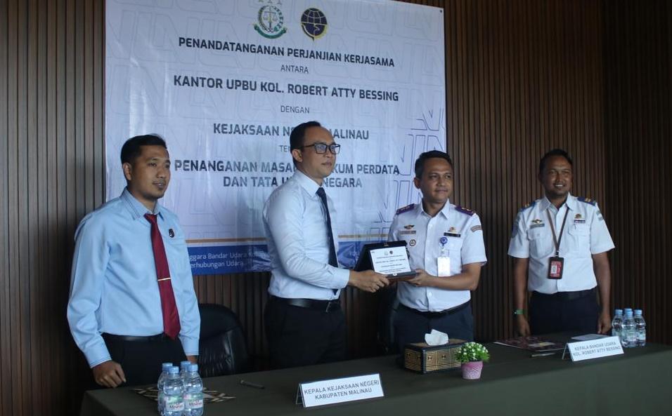kerja-sama-UPBU-Kolonel-RA-Bessing-dan-Kejaksaan-Negeri-Malinau.jpg