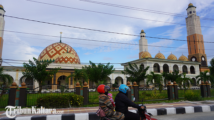 masjid-agung-bulungan-15042021.jpg