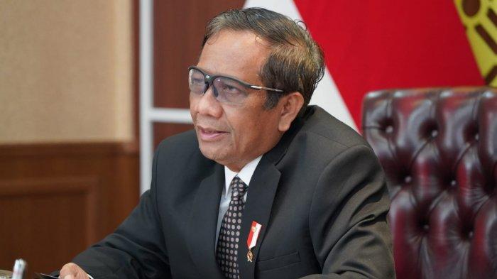 menteri-koordinator-bidang-politik-hukum-dan-keamanan-mahfud-md-jmfm.jpg