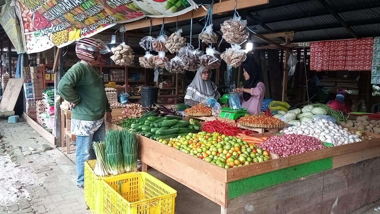 Jelang Hari Raya Idul Adha,  Terjadi Kenaikan Harga Sembako, Klaim Angka Inflasi Terkendali