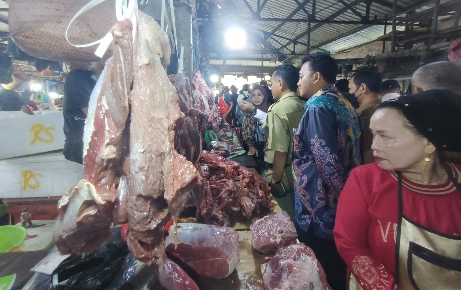 pedagang-daging-di-tarakan-dtjm.jpg
