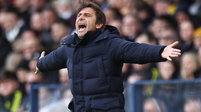 pelatih-tottenham-hotspur-antonio-conte-260222_2.jpg