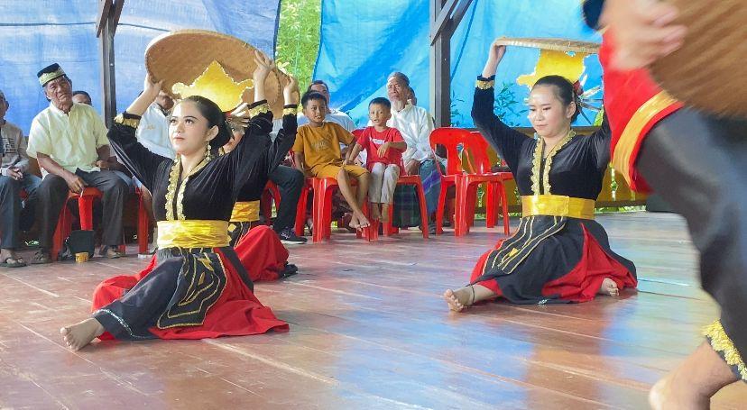 pemuda-Suku-Tidung-menjaga-warisan-budaya.jpg