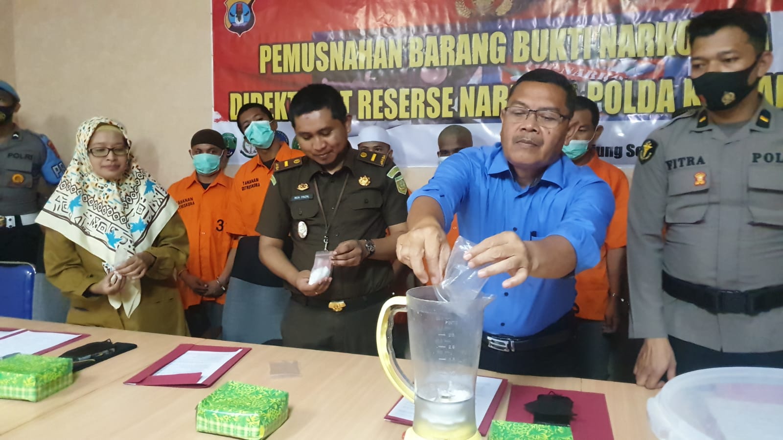 pemusnahan-sabu-di-polda-kaltara-28062022.jpg