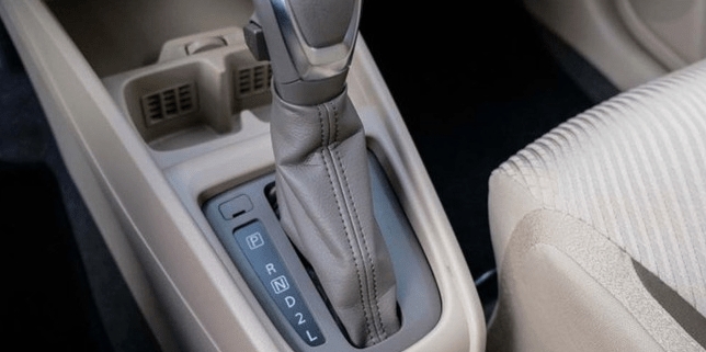 Ini Tips Agar Mobil Matic Tidak Boros Bahan Bakar, Uang Jajan Aman