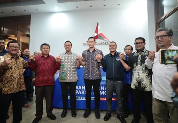 petemuan-anies-baswedan-dengan-elite-koalisi-perubahan.jpg