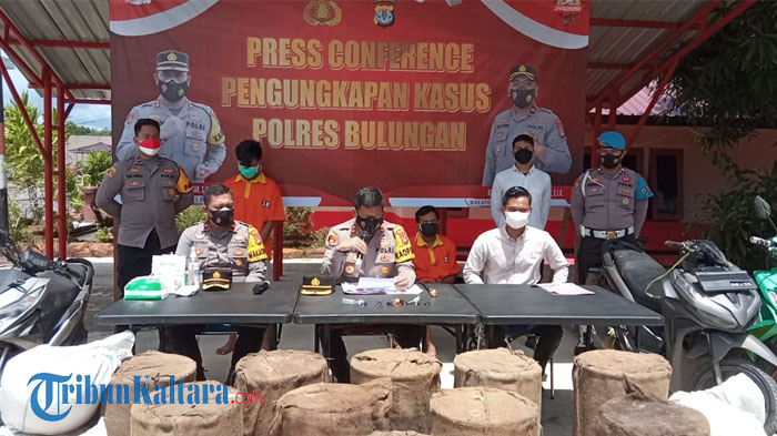 polres-bulungan-ungkap-peredaran-sianida-180821_1.jpg