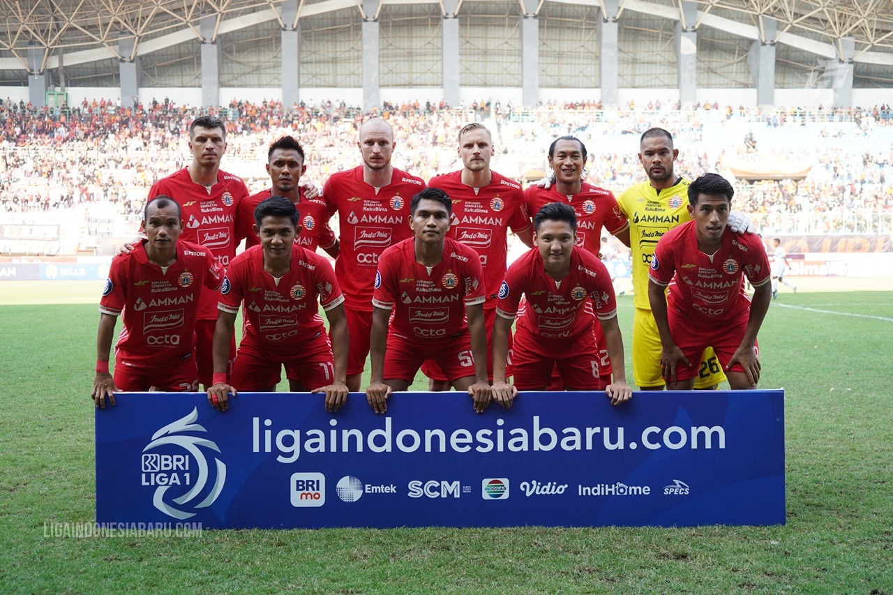 skuat-persija-jakarta-saat-lawan-persis-solo.jpg