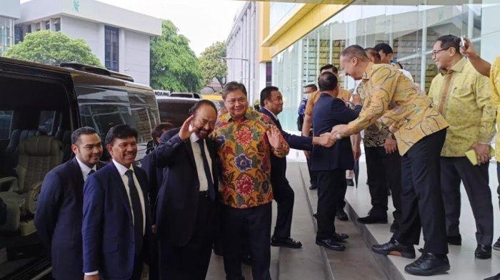 Isu Reshuffle Kabinet Mencuat, Bos Nasdem Surya Paloh ke Kantor Golkar, Respons Airlangga Hartarto