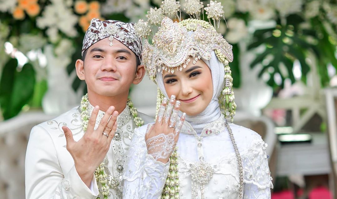 tanggapan-rizki-da-soal-tudingan-ingin-tes-dna-terhadap-anak-pertamanya-dengan-nadya-mustika.jpg