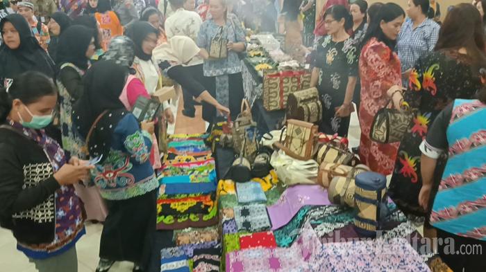 Usaha Mikro Malinau Kaltara Didukung Naik Kelas, Peran Ibu-ibu Penopang Ekonomi Keluarga - Tribunkaltara.com