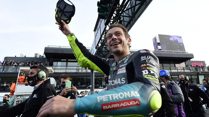 valentino-rossi-motogp-141121_1.jpg