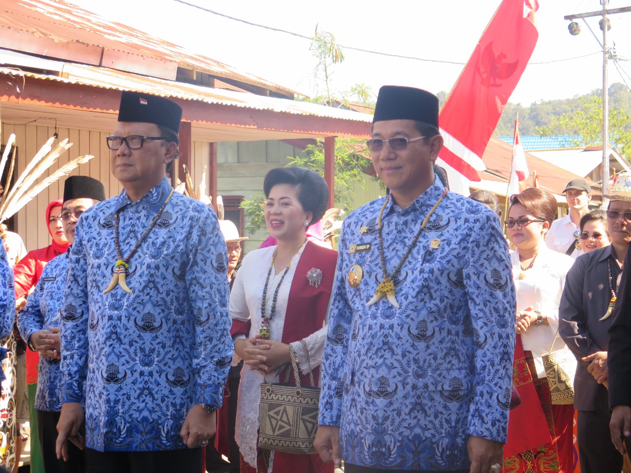 yansen-tp-bersama-tjahjo-kumolo-02-01072022.jpg