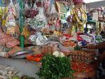 Aktivitas-jual-beli-di-Pasar-Imbayut-Taka-Kabupaten-Tana-Tidung-rhdn.jpg