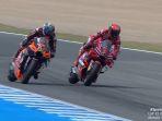 Brad-Binder-dan-Francesco-Bagnaia-MotoGP-Spanyol-2023-300423.jpg