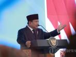 DISAMBUT-TEPUK-TANGAN.jpg