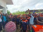 FOTO-pekerja-yang-tergabung-dalam-Federasi-Serikat-Pekerja-Transport-Indonesia.jpg