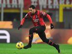 Gelandang-AC-Milan-Ismael-Bennacer-12fghfb.jpg