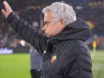 Jose-Mourinho-dipecat-dari-AS-Roma.jpg