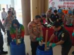 Kapolda-Kaltara-musnahkan-sabu-07082025jpg.jpg