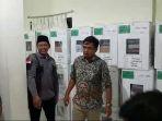 Komisioner-KPU-RI-Idham-Holik-langsung-melakukan-monitoring-PSU-di-Tarakan.jpg