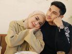 Medina-Zein-dan-suaminya-Lukman-Azhari.jpg
