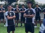 Mees-Hilgers-dan-ElianoReijnders-bareng-Timnas-Indonesia.jpg